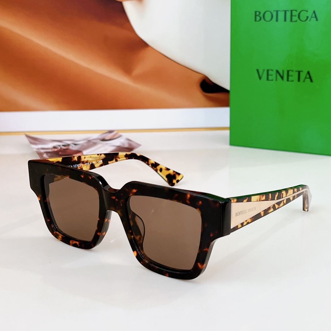 Bottega Veneta Sunglasses